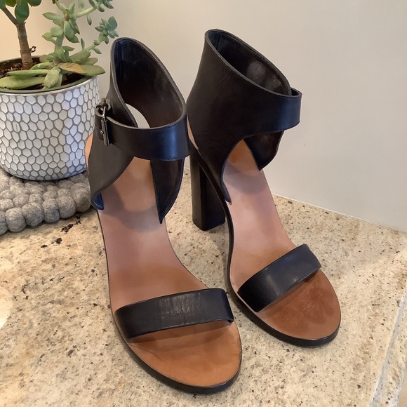 Vince Black Leather Heels Size 10 “Nicole” - Picture 2 of 10